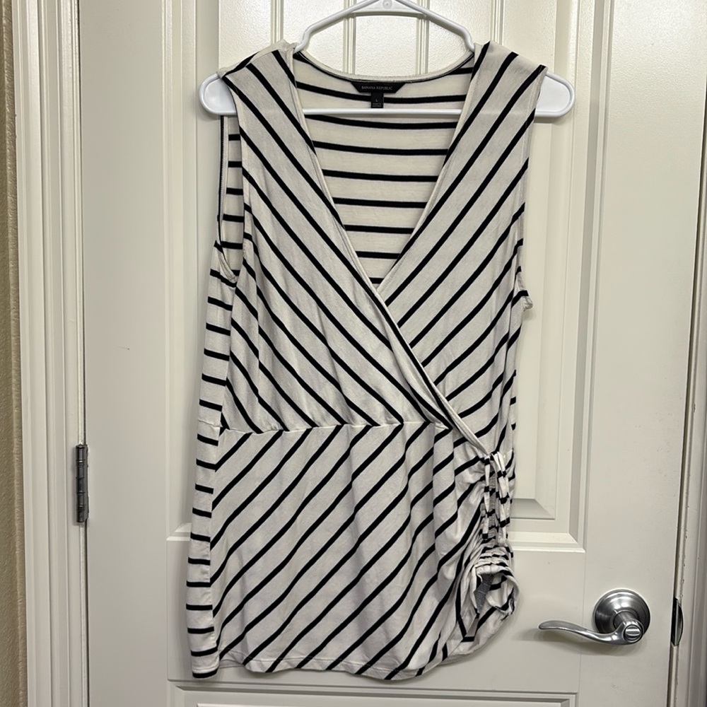 Banana Republic Black and Cream Stripe Blouse Cinch Side‎ Size L